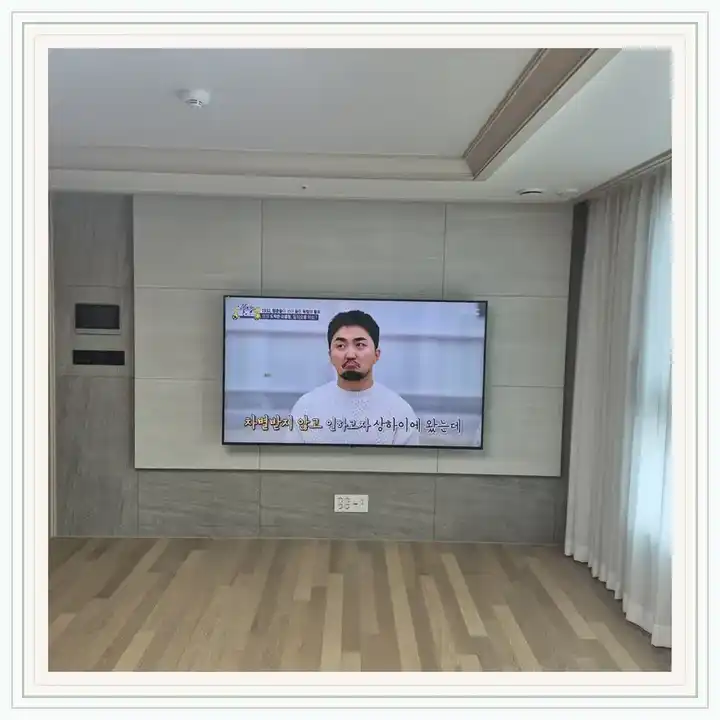 송도더샵퍼스트파크 무타공 벽걸이TV 설치 상담용 브라켓 참고 사진